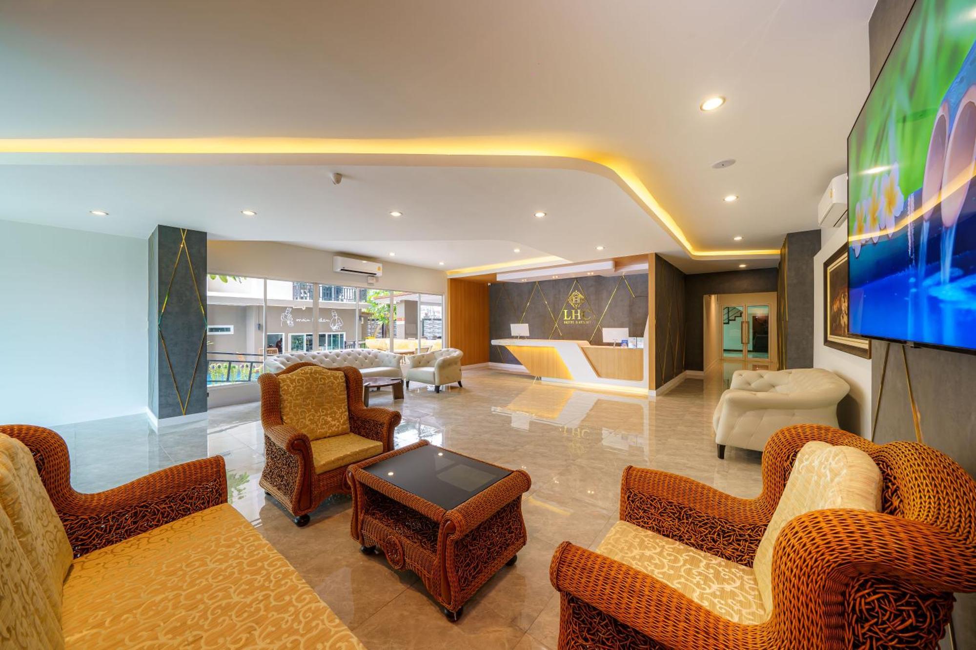 Lhc Hotel And Resort Pattaya Exterior foto
